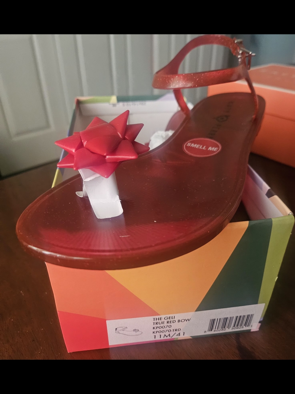 NWT Katy Perry Collections Red Jelly Sandal with Gift Bow